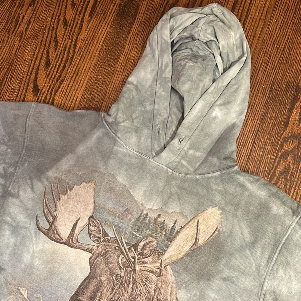 237-Vintage The Mountain Men's Gray/Greenish Tie-Dye Moose Graphic Hoodie - Picture 5 of 10